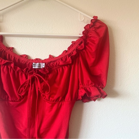 LAST CHANCE 🍀3/$20🍀 Beginning Boutique Josefina Red Bodysuit - Picture 8 of 11